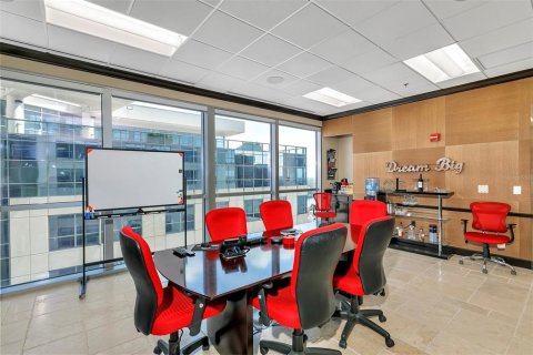 Propiedad comercial en venta en Orlando, Florida, 241.64 m2 № 1326967 - foto 15