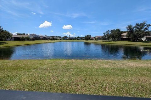 Casa en venta en Orlando, Florida, 4 dormitorios, 250.28 m2 № 1918853 - foto 17