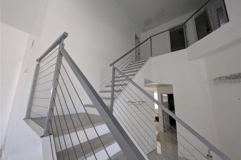 Casa en venta en Orlando, Florida, 4 dormitorios, 250.28 m2 № 1918853 - foto 20
