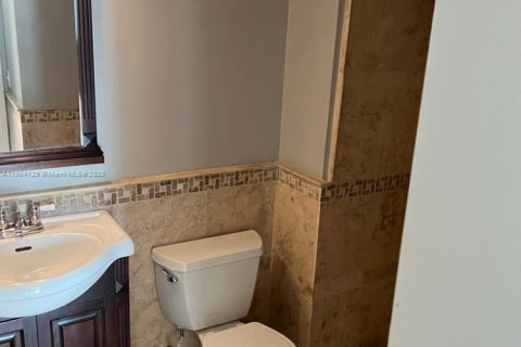 Copropriété à louer à Aventura, Floride: 2 chambres, 136.19 m2 № 1955346 - photo 2