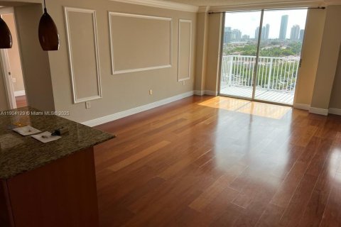 Copropriété à louer à Aventura, Floride: 2 chambres, 136.19 m2 № 1955346 - photo 1