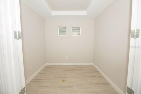 House in Wesley Chapel, Florida 3 bedrooms, 178.93 sq.m. № 1894453 - photo 17