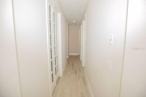 House in Wesley Chapel, Florida 3 bedrooms, 178.93 sq.m. № 1894453 - photo 16