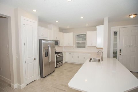 House in Wesley Chapel, Florida 3 bedrooms, 178.93 sq.m. № 1894453 - photo 15