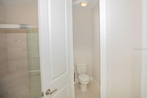 House in Wesley Chapel, Florida 3 bedrooms, 178.93 sq.m. № 1894453 - photo 12