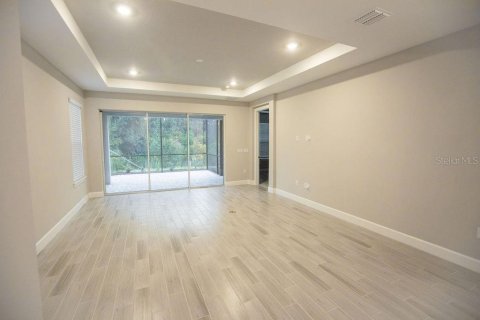 House in Wesley Chapel, Florida 3 bedrooms, 178.93 sq.m. № 1894453 - photo 7