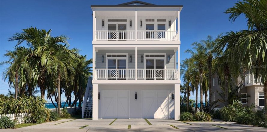House in Gulfport, Florida 4 bedrooms, 169.45 sq.m. № 2109139