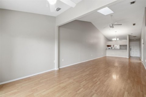 Townhouse in Bradenton, Florida 2 bedrooms, 99.31 sq.m. № 2349497 - photo 7
