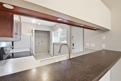 Townhouse in Bradenton, Florida 2 bedrooms, 99.31 sq.m. № 2349497 - photo 13