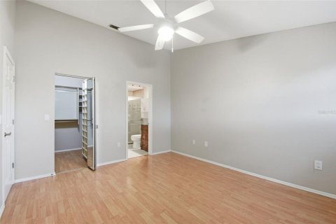 Townhouse in Bradenton, Florida 2 bedrooms, 99.31 sq.m. № 2349497 - photo 25