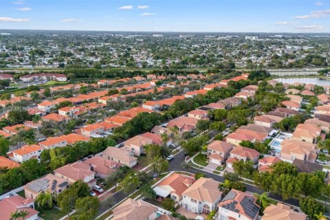 Casa en venta en Homestead, Florida, 3 dormitorios, 130.34 m2 № 1987818 - foto 5