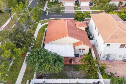 Casa en venta en Homestead, Florida, 3 dormitorios, 130.34 m2 № 1987818 - foto 3