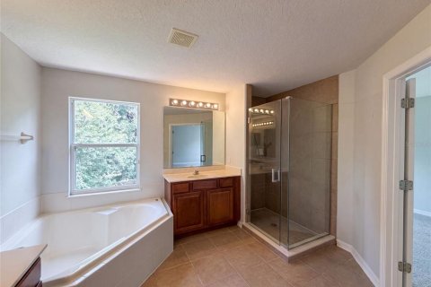 House in Winter Garden, Florida 5 bedrooms, 314.2 sq.m. № 2227369 - photo 11