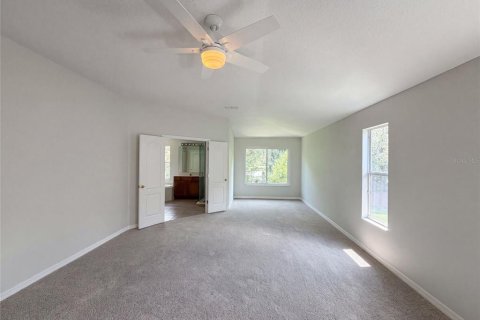 House in Winter Garden, Florida 5 bedrooms, 314.2 sq.m. № 2227369 - photo 8