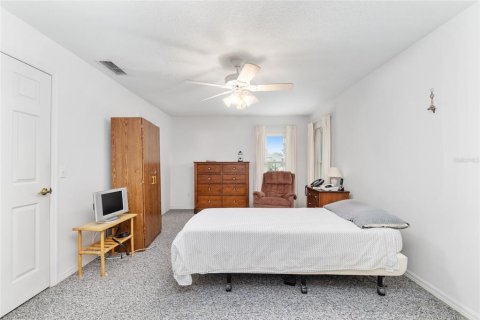 House in Ocala, Florida 3 bedrooms, 163.6 sq.m. № 1907038 - photo 19