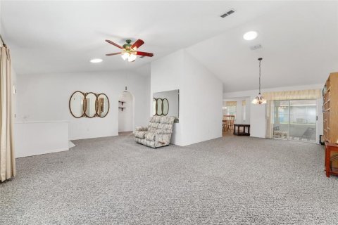 House in Ocala, Florida 3 bedrooms, 163.6 sq.m. № 1907038 - photo 4