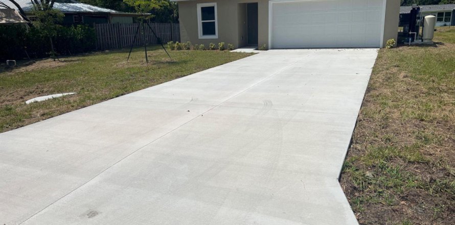 Villa ou maison à St. Lucie, Floride 3 chambres, 128.58 m2 № 2087829