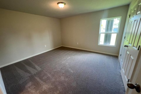 Villa ou maison à louer à St. Lucie, Floride: 3 chambres, 128.58 m2 № 2087829 - photo 4