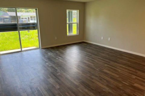 Villa ou maison à louer à St. Lucie, Floride: 3 chambres, 128.58 m2 № 2087829 - photo 7