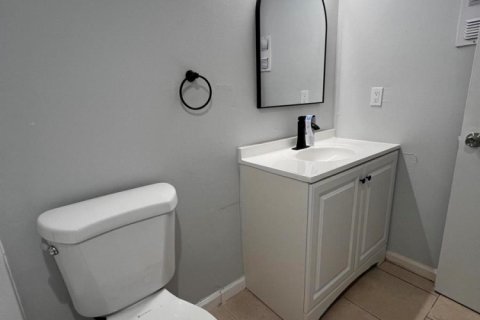 Condo in West Palm Beach, Florida, 1 bedroom  № 2086505 - photo 20