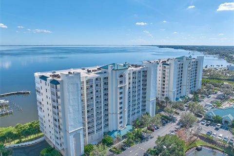Condo in Titusville, Florida, 2 bedrooms  № 2277903