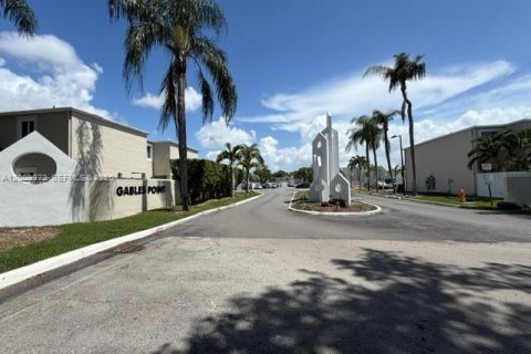 Condo à Miami, Floride, 1 chambre № 2090193