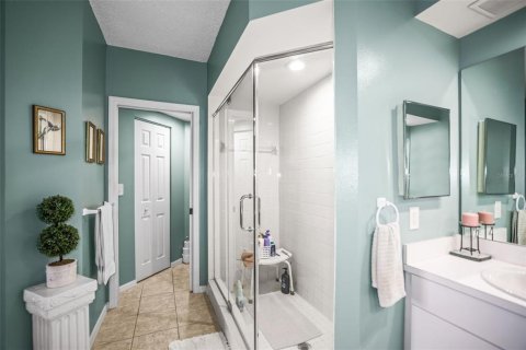 Condo in Saint Petersburg, Florida, 2 bedrooms № 2110296 - photo 20