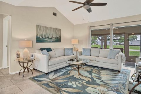 Condo in Englewood, Florida, 2 bedrooms  № 1287947 - photo 9