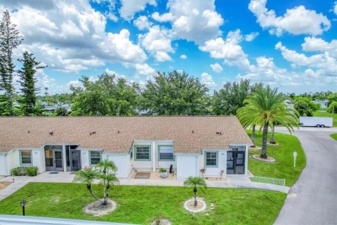 Condo in Englewood, Florida, 2 bedrooms  № 1287947 - photo 3