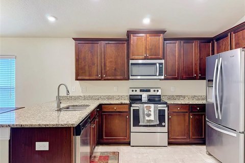 House in Wimauma, Florida 3 bedrooms, 129.41 sq.m. № 2235893 - photo 21