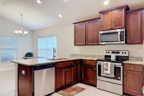 House in Wimauma, Florida 3 bedrooms, 129.41 sq.m. № 2235893 - photo 24