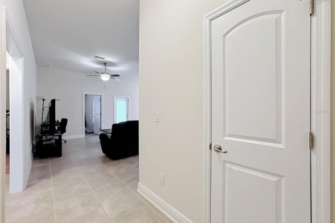 House in Wimauma, Florida 3 bedrooms, 129.41 sq.m. № 2235893 - photo 14