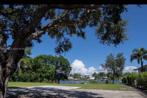 Villa ou maison à vendre à Tequesta, Floride: 5 chambres № 1864517 - photo 9
