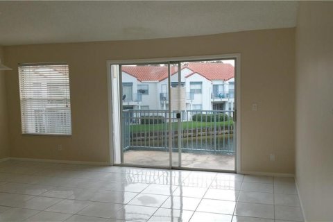Copropriété à louer à Orlando, Floride: 2 chambres, 83.61 m2 № 1916904 - photo 5