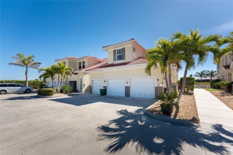Condominio en venta en Punta Gorda, Florida, 3 dormitorios, 152.73 m2 № 1591144 - foto 1