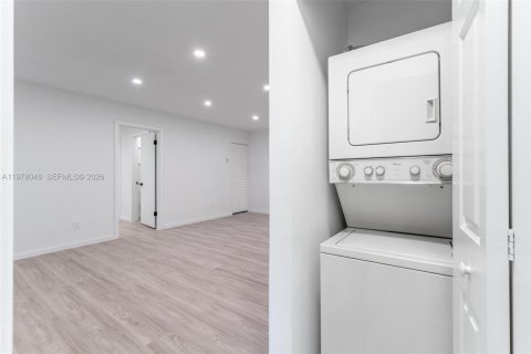 Copropriété à vendre à Sunrise, Floride: 2 chambres, 85.93 m2 № 2047295 - photo 9