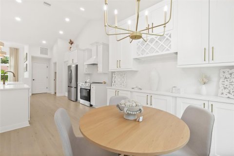 Villa ou maison à vendre à Ormond Beach, Floride: 3 chambres, 189.52 m2 № 2283664 - photo 11