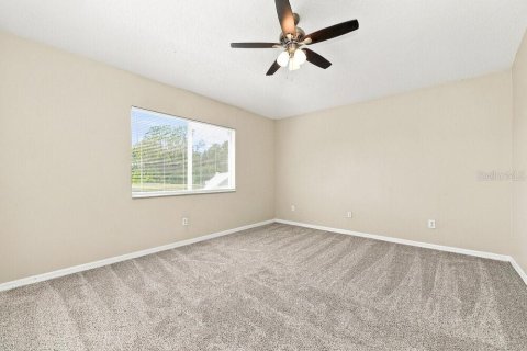 Villa ou maison à louer à Riverview, Floride: 3 chambres, 136.85 m2 № 2430581 - photo 8