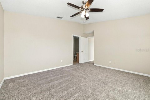 Villa ou maison à louer à Riverview, Floride: 3 chambres, 136.85 m2 № 2430581 - photo 7