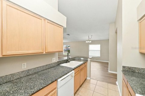 Villa ou maison à louer à Riverview, Floride: 3 chambres, 136.85 m2 № 2430581 - photo 5