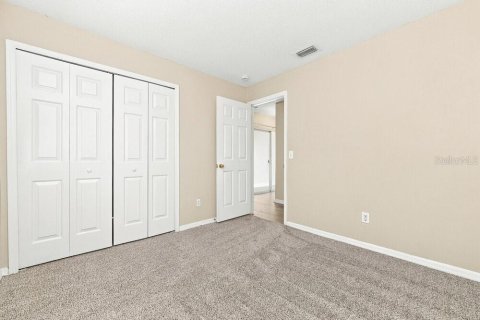 Villa ou maison à louer à Riverview, Floride: 3 chambres, 136.85 m2 № 2430581 - photo 10