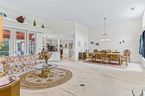 Casa en venta en Lady Lake, Florida, 3 dormitorios, 273.88 m2 № 2232023 - foto 14