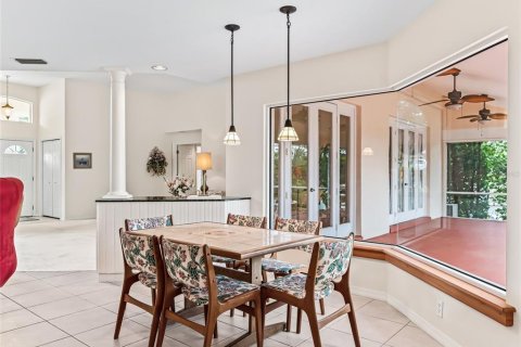Casa en venta en Lady Lake, Florida, 3 dormitorios, 273.88 m2 № 2232023 - foto 19