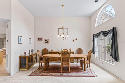 Casa en venta en Lady Lake, Florida, 3 dormitorios, 273.88 m2 № 2232023 - foto 15