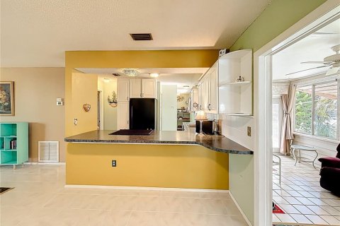 Villa ou maison à vendre à Venice, Floride: 2 chambres, 123.37 m2 № 2092314 - photo 10