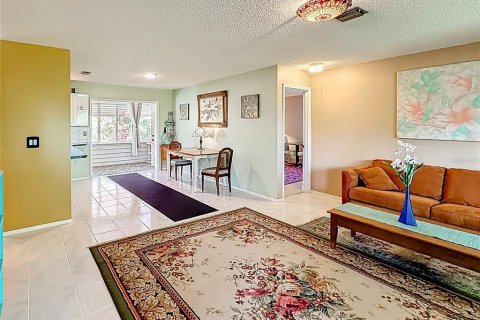 Villa ou maison à vendre à Venice, Floride: 2 chambres, 123.37 m2 № 2092314 - photo 7