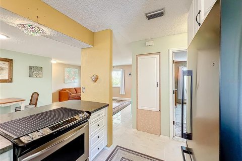 Villa ou maison à vendre à Venice, Floride: 2 chambres, 123.37 m2 № 2092314 - photo 16
