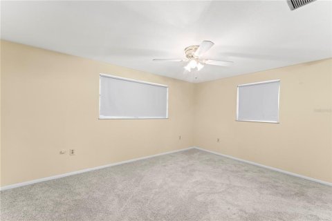 House in Zephyrhills, Florida 2 bedrooms, 107.58 sq.m. № 1716499 - photo 18