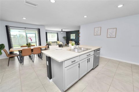 Villa ou maison à vendre à Plant City, Floride: 4 chambres, 171.5 m2 № 2144997 - photo 11