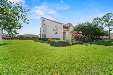 Condominio en venta en Winter Haven, Florida, 2 dormitorios, 102.47 m2 № 1865850 - foto 26